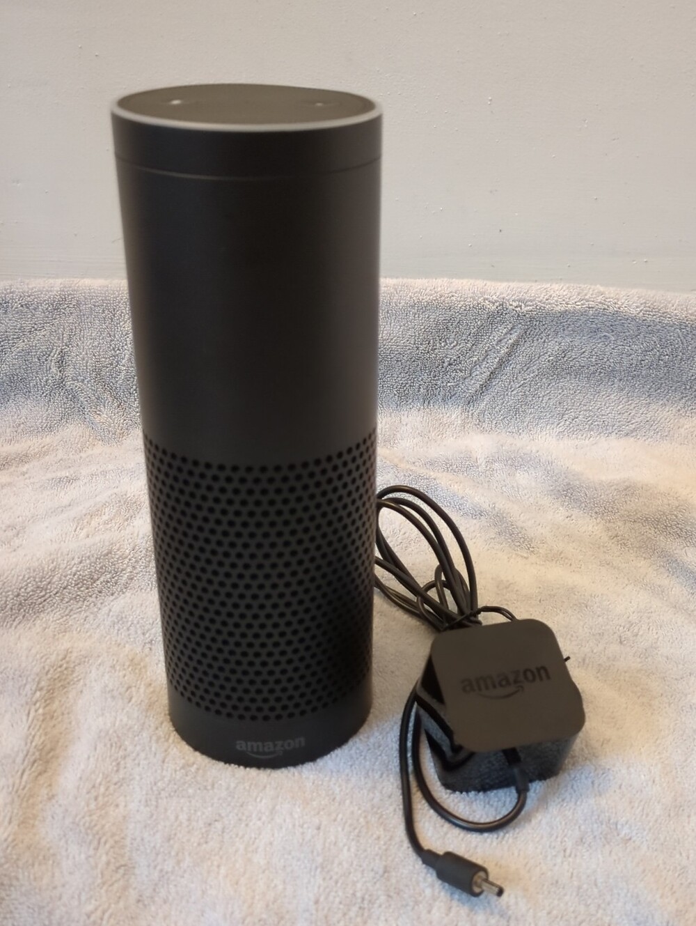Alexa Amazon Echo 1st Gen Tower Home Smart Assistant Speaker & Adapter Cord